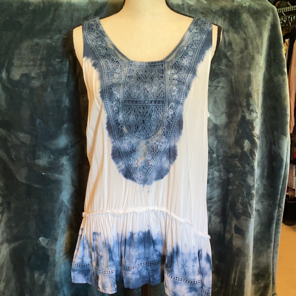 Tank top - Picture 2 of 9
